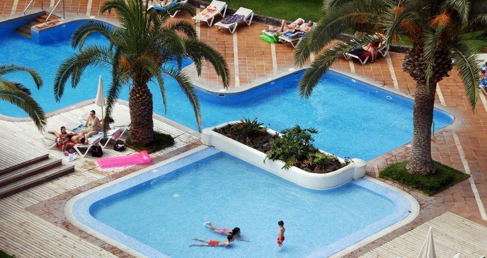 Apartamentos Hg Cristian Sur Los Cristianos  Dış mekan fotoğraf